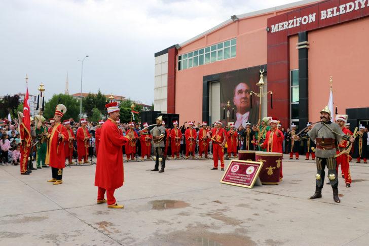Türk Yıldızları Amasya semalarında gösteri yaptı G2