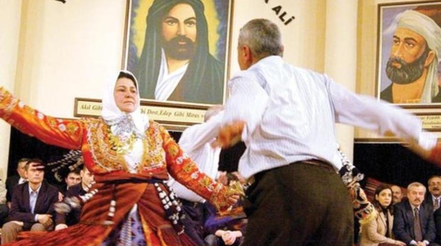 Alevilere &ccedil;&ouml;z&uuml;m i&ccedil;in 1 yıl s&ouml;z&uuml;