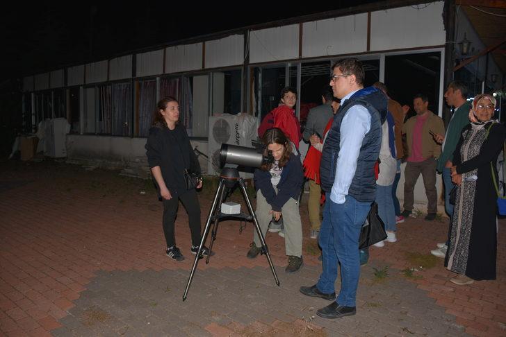 Bilecik'te teleskopla gözlem etkinliği düzenlendi G4