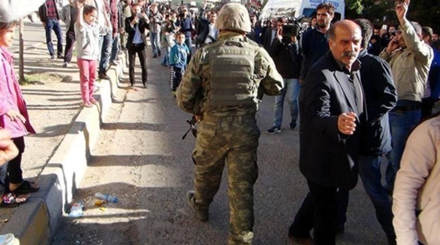 Silvan'da 6 kişi 'askere hakaret'ten g&ouml;zaltına alındı