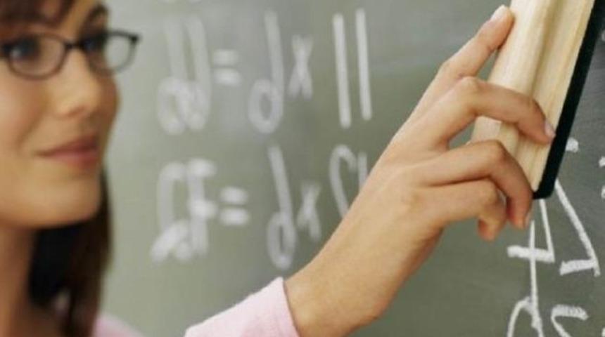 Eğitim-İş'e g&ouml;re &ouml;ğretmenler mutsuz ve umutsuz