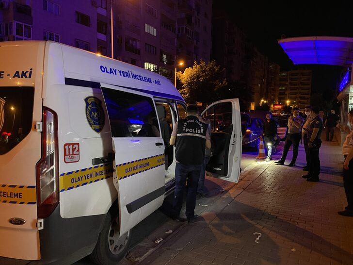 İzmir'de polis ekibine silahlı saldırıda 1'i polis 2 kişi yaralandı G1