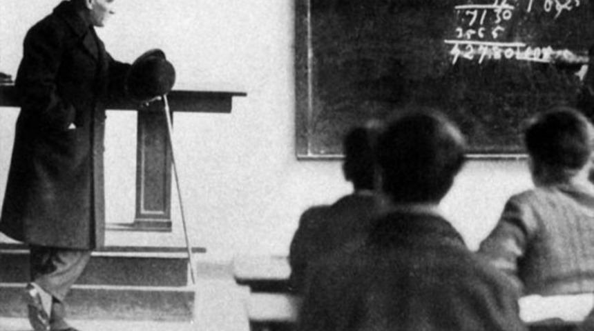 İşte &Ouml;ğretmenler G&uuml;n&uuml;'n&uuml;n &ouml;nemi, mesajları ve s&ouml;zleri 