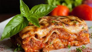 Tadı damağınızda kalacak! Nefis lazanya tarifi