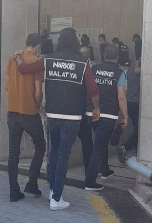 Malatya'daki uyuşturucu operasyonunda 13 zanlı tutuklandı