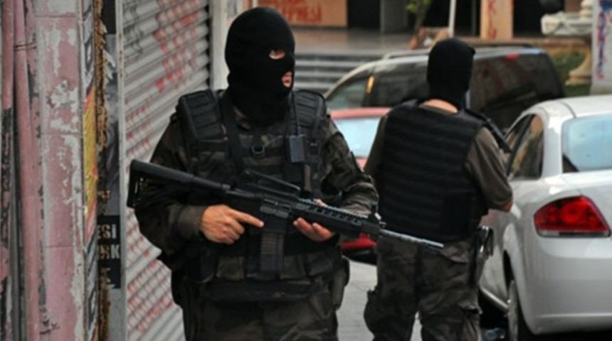 İstanbul&rsquo;da su&ccedil; &ouml;rg&uuml;t&uuml; operasyonu