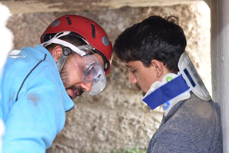 Kars'ta ilgili tüm birimlerin katılımıyla kapsamlı deprem tatbikatı yapıldı G1