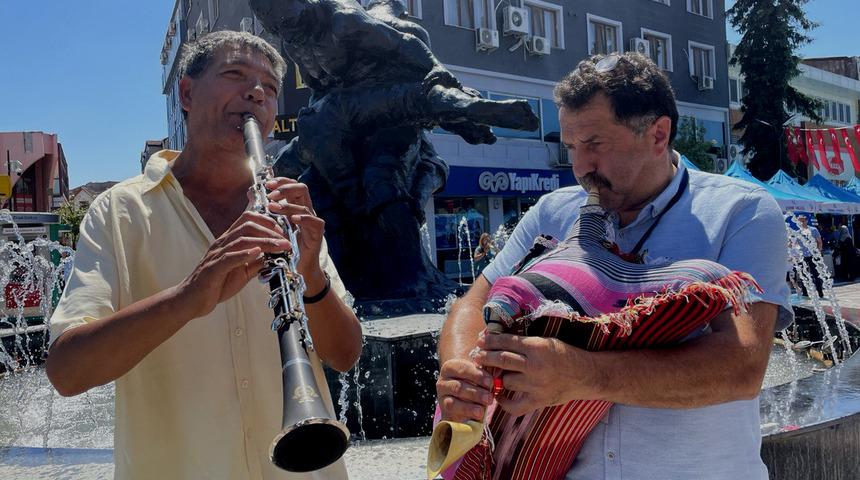 Edirne'deki festival kültürlerin buluşmasına da katkı sağlıyor