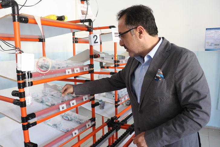 Yalova'daki meslek lisesinin "Yalın Model Fabrika Sınıfı" donanımlı eleman yetiştiriyor G2