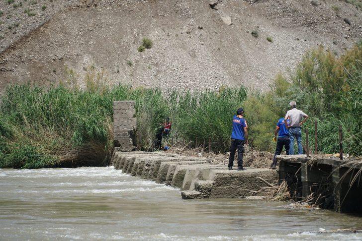 Çorum'da kayıp ihbarı yapılan genç kızın cesedi Kızılırmak'ta bulundu G2