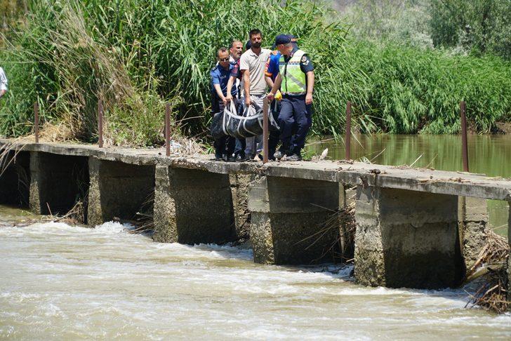 Çorum'da kayıp ihbarı yapılan genç kızın cesedi Kızılırmak'ta bulundu G3