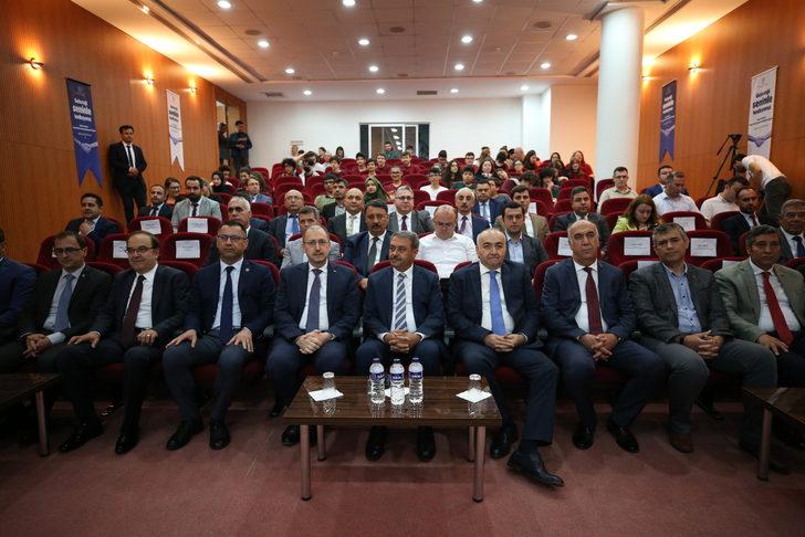 Balıkesir'de "yapay zeka yetiştirme" protokolü imzalandı G1