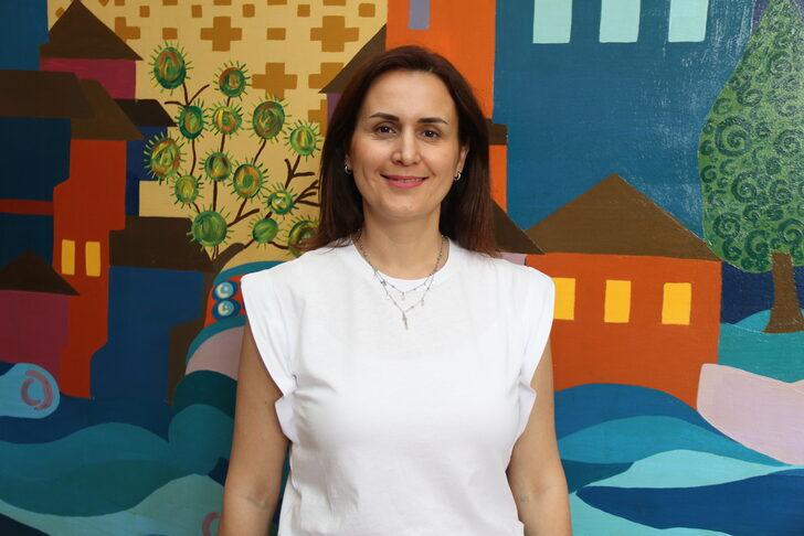 Eskişehir'de nefes borusuna yiyecek kaçan öğretmeni meslektaşları kurtardı G2