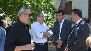 Sanatçı Yavuz Bingöl'ün annesi Şahsenem Bacı'nın cenazesi Ayvalık'ta defnedildi