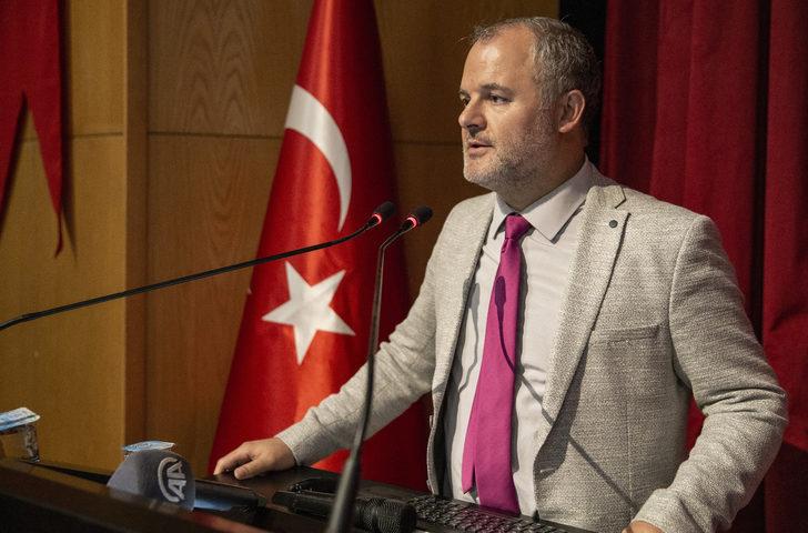 Atatürk Üniversitesi akademisyenleri ile çalışanlarına ilk yardım eğitimi G4