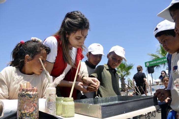 Adana'da mevsimlik tarım işçilerinin çocukları düzenlenen etkinlikte eğlendi G1