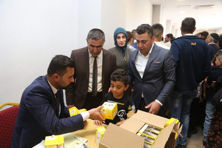 Van'da 230 çocuğa glikoz ölçüm cihazı dağıtıldı G3