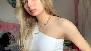 Aleyna Tilki'nin göbeği açık paylaşımı olay oldu! Annesiyle birlikte paylaştı: Havva çok komiksin