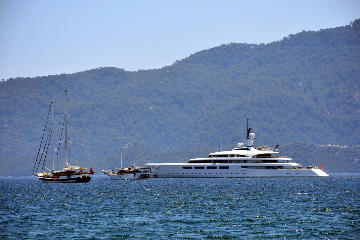 Mega yat "Vava 2" Marmaris'te