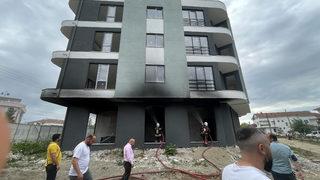 Düzce'de inşaatta çıkan yangında bir kişi dumandan etkilendi