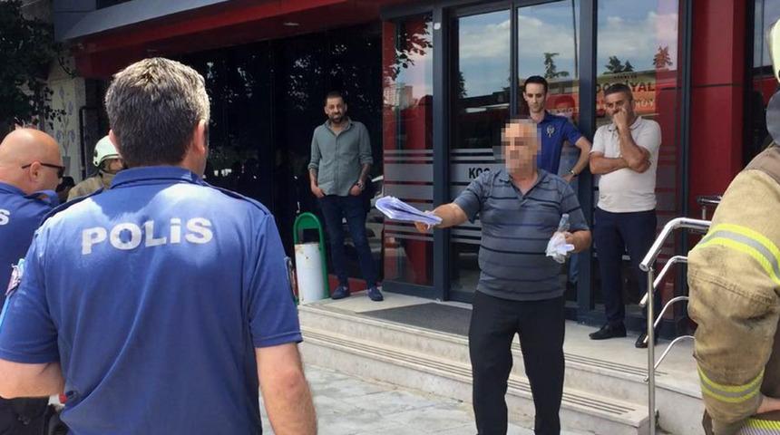 Diyaliz merkezinde kendini yakmaya çalıştı! Pet şişedeki benzini döktü ve...