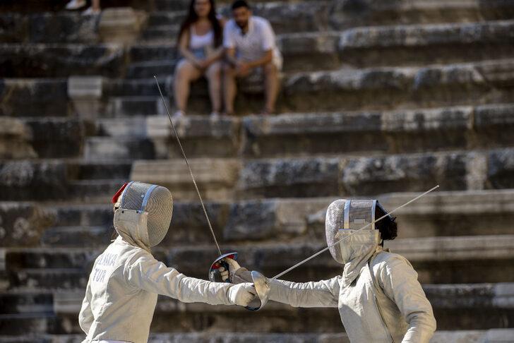 Avrupa Büyükler Eskrim Şampiyonası yarın Antalya'da başlıyor G5