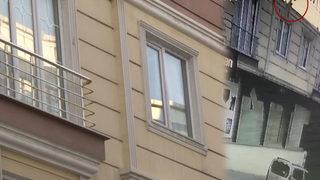 İstanbul Esenyurt'ta feci olay! İki yaşındaki çocuk pencereden düşerek hayatını kaybetti