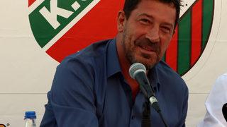 Pınar Karşıyaka, başantrenör Ufuk Sarıca ile 3 yıllık sözleşme imzaladı