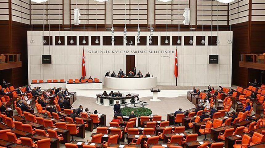 Son dakika: Sağlık çalışanlarının mali haklarını iyileştirecek kanun TBMM Genel Kurulu'nda kabul edildi