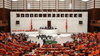 Son dakika: Sağlık çalışanlarının mali haklarını iyileştirecek kanun TBMM Genel Kurulu'nda kabul edildi