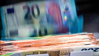 Bir ülke daha euro para birimine geçiyor! Flaş açıklama geldi...