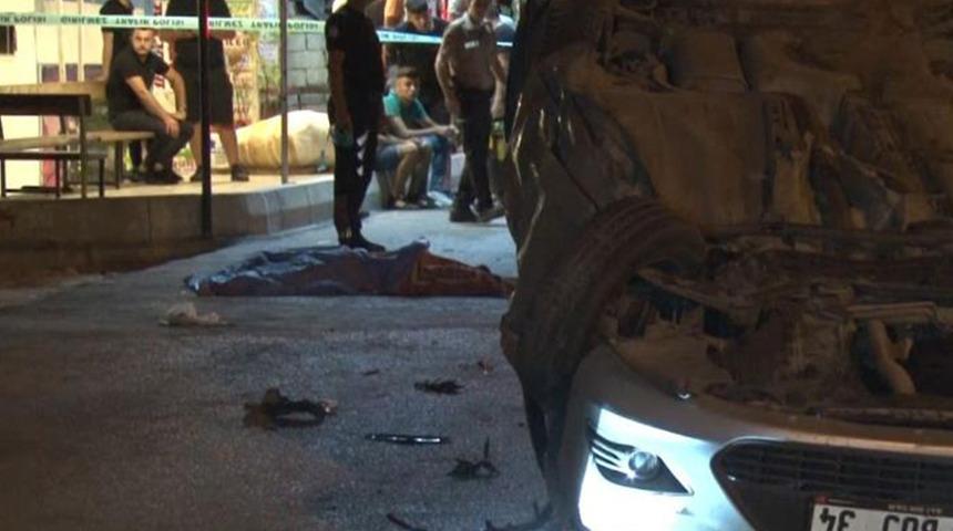 Antalya'da feci kaza! Otomobil motosiklete çarptı, ölü ve yaralılar var...