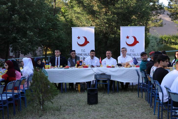 Edirne'de misafir edilen Ahıska Türkleri mevlit okuttu G2