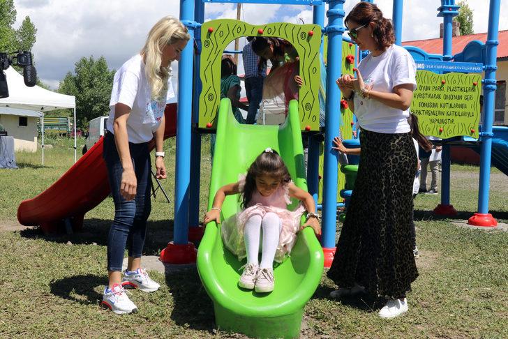 OMO, Ağrılı çocuklara karne hediyesi olarak park yaptı G5