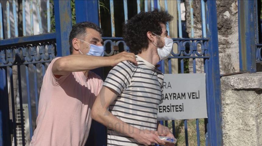 YKS öncesi velilere tavsiyeler: "Tek odağınız sınav başarısı olmasın"