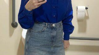 Öğrencilerini soyup üstsüz poz verdiren öğretmen görevinden men edildi