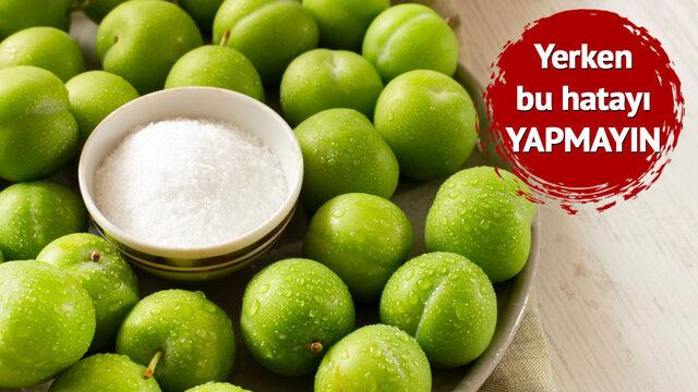 Yeşil erik yerken yapılan en büyük hata! Çöpe dökün daha iyi