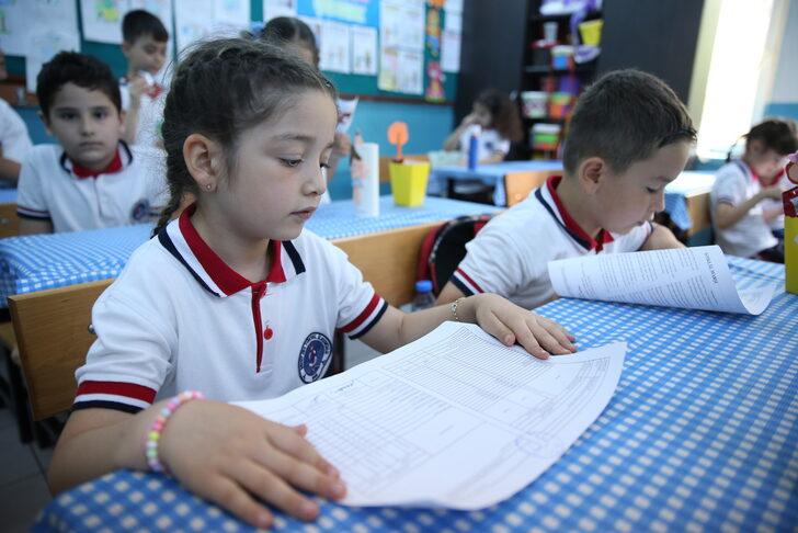 Okullarda karne heyecanı G1