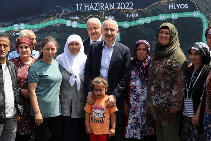 Bakan Karaismailoğlu, Filyos-Çatalağzı Yolu şantiyesindeki incelemede konuştu: G5