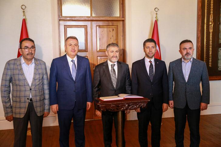 Halkbank Genel Müdürü Arslan, "Halkbank Üreten Kadınlar Buluşması"nda konuştu: G5