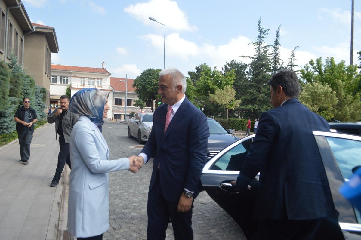 K&uuml;lt&uuml;r ve Turizm Bakanı Mehmet Nuri Ersoy, Afyonkarahisar'da konuştu: