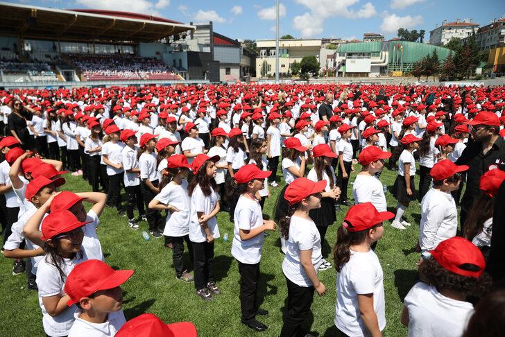 Milli Eğitim Bakanı Özer, 2021-2022 Eğitim Öğretim Yılı Karne Dağıtım Töreni'nde konuştu: G5