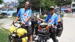 Bisikletle dünya turuna çıkan Arjantinli ikili, Konya'da mola verdi