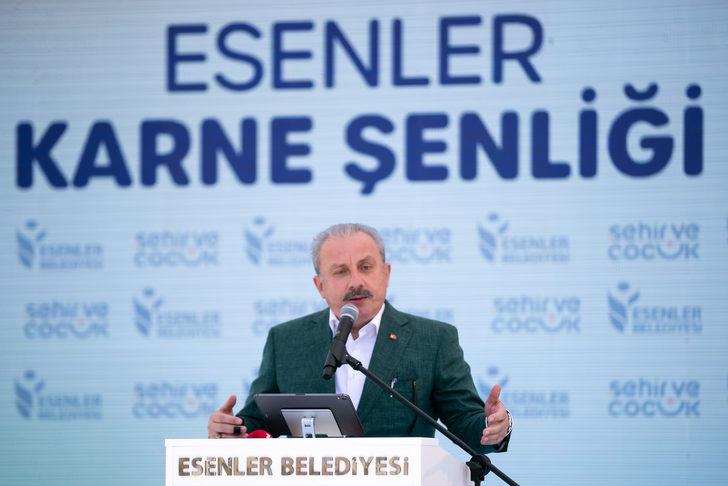 TBMM Başkanı Şentop, "Esenler Karne Şenliği"ne katıldı: G4