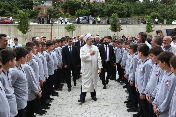 Diyanet İşleri Başkanı Erbaş, Trabzon'da hafızlık icazet törenine katıldı: G4