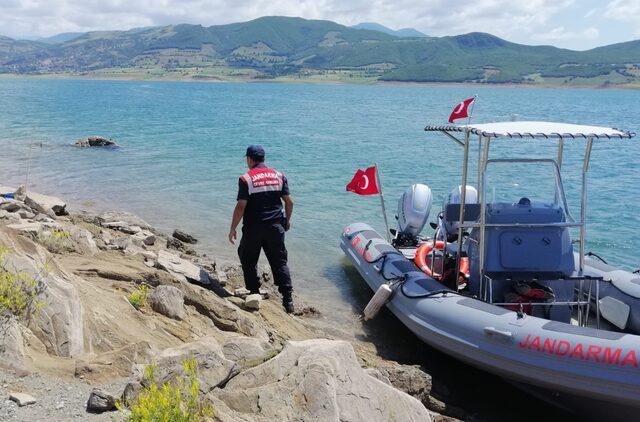 Tokat'ta kaçak balık avlayan 3 kişiye yaklaşık 27 bin lira para cezası verildi