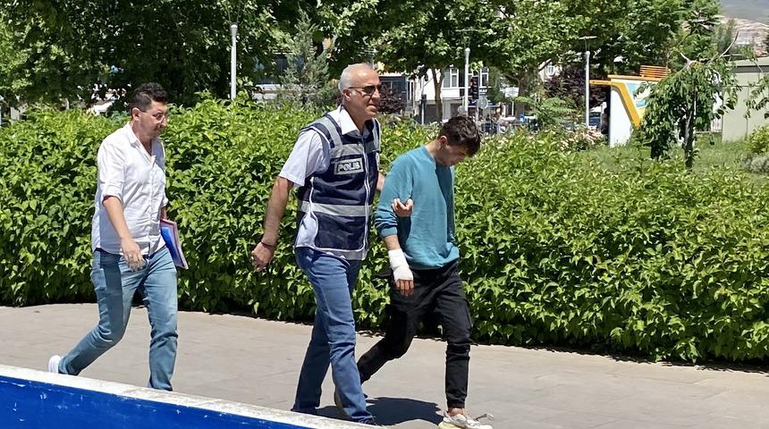 Kırşehir'de iş yerlerinden elektronik eşya çalan şüpheli yakalandı