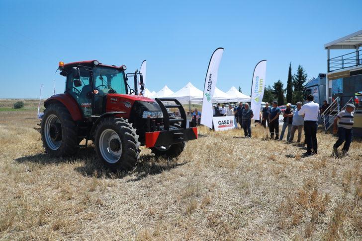 TürkTraktör'den Kırklareli'nde tarla günü etkinliği G1