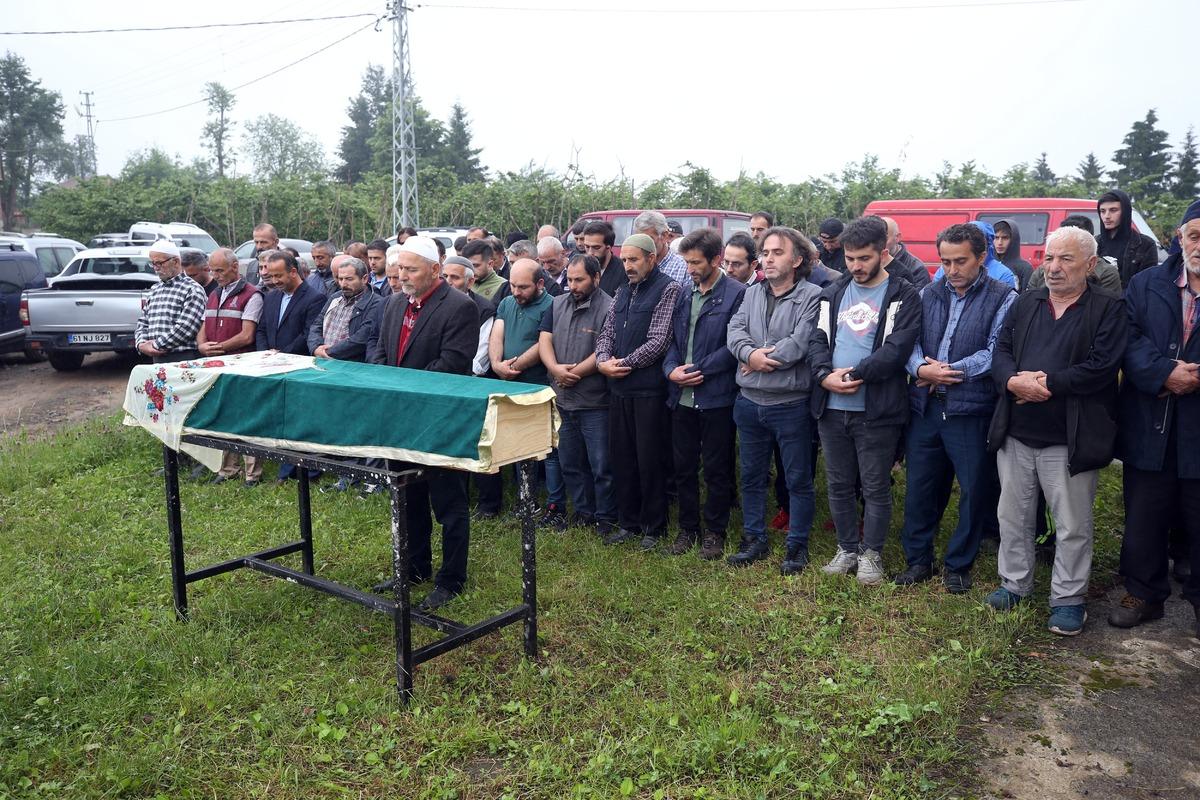 Karne alacağı g&uuml;n toprağa verildi