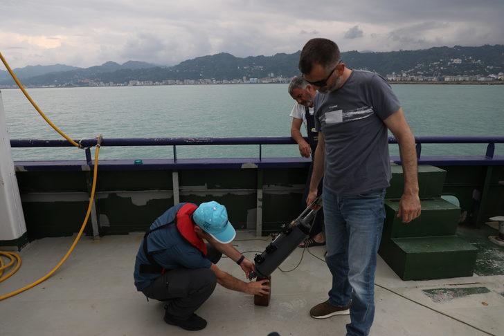 Recep Tayyip Erdoğan Üniversitesi Su Ürünleri Fakültesi, Karadeniz'in renginin turkuaza dönüşmesinin nedenlerini araştırdı